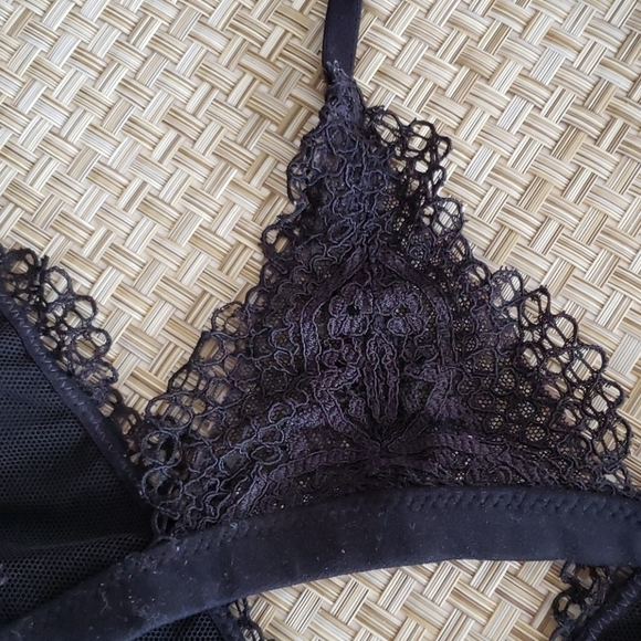 BLACK LACE BRA RACERBACK - Picture 8 of 9